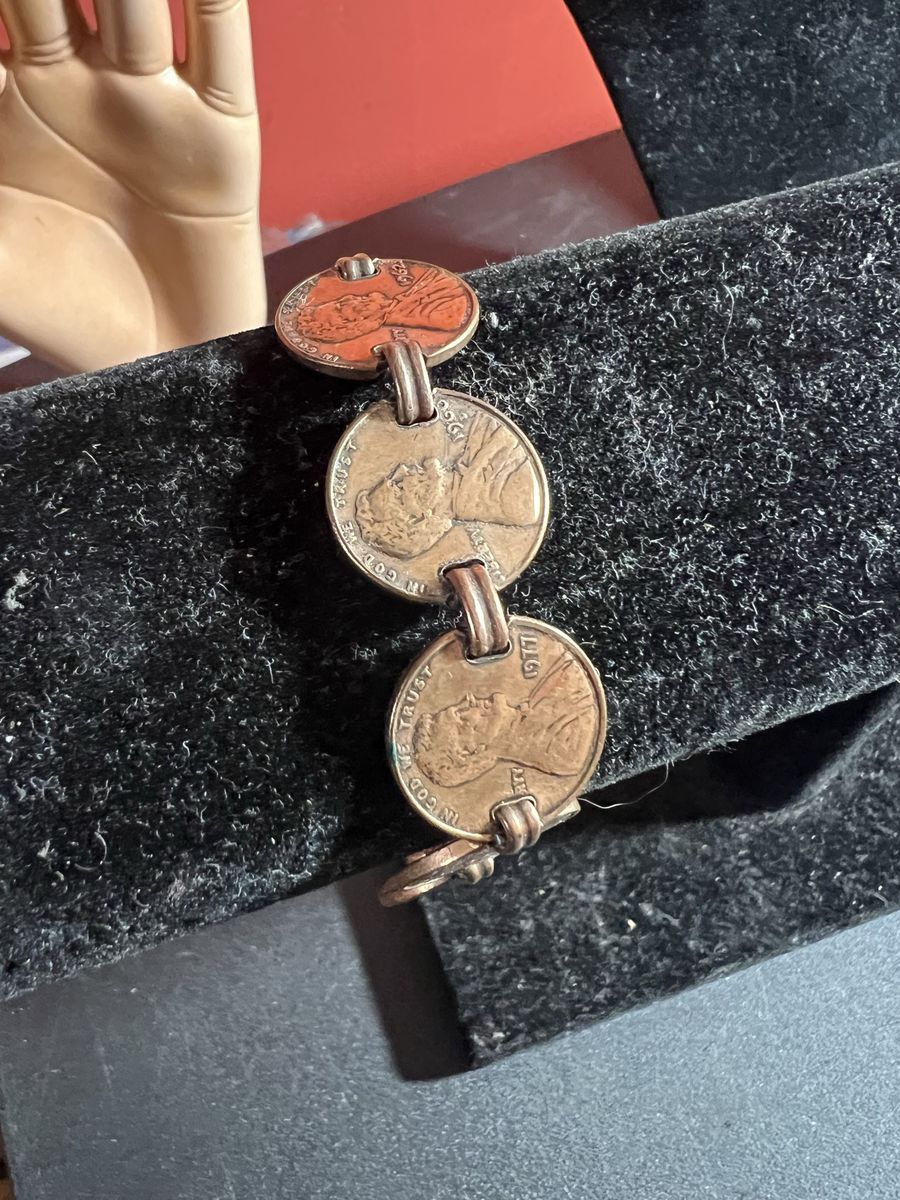 Vintage Penny Link Bracelet - Copper Clasp - Unique Lincoln Penny Design