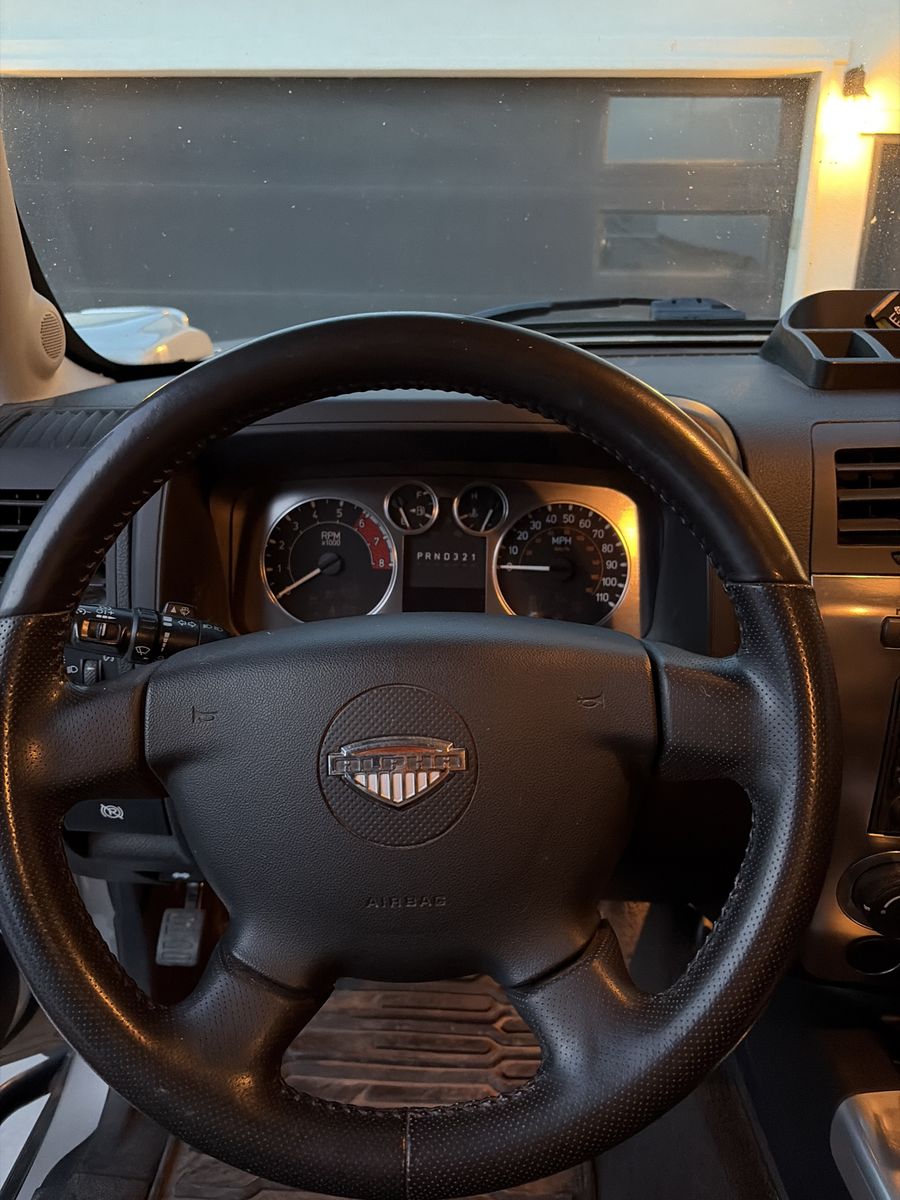 Main image 6