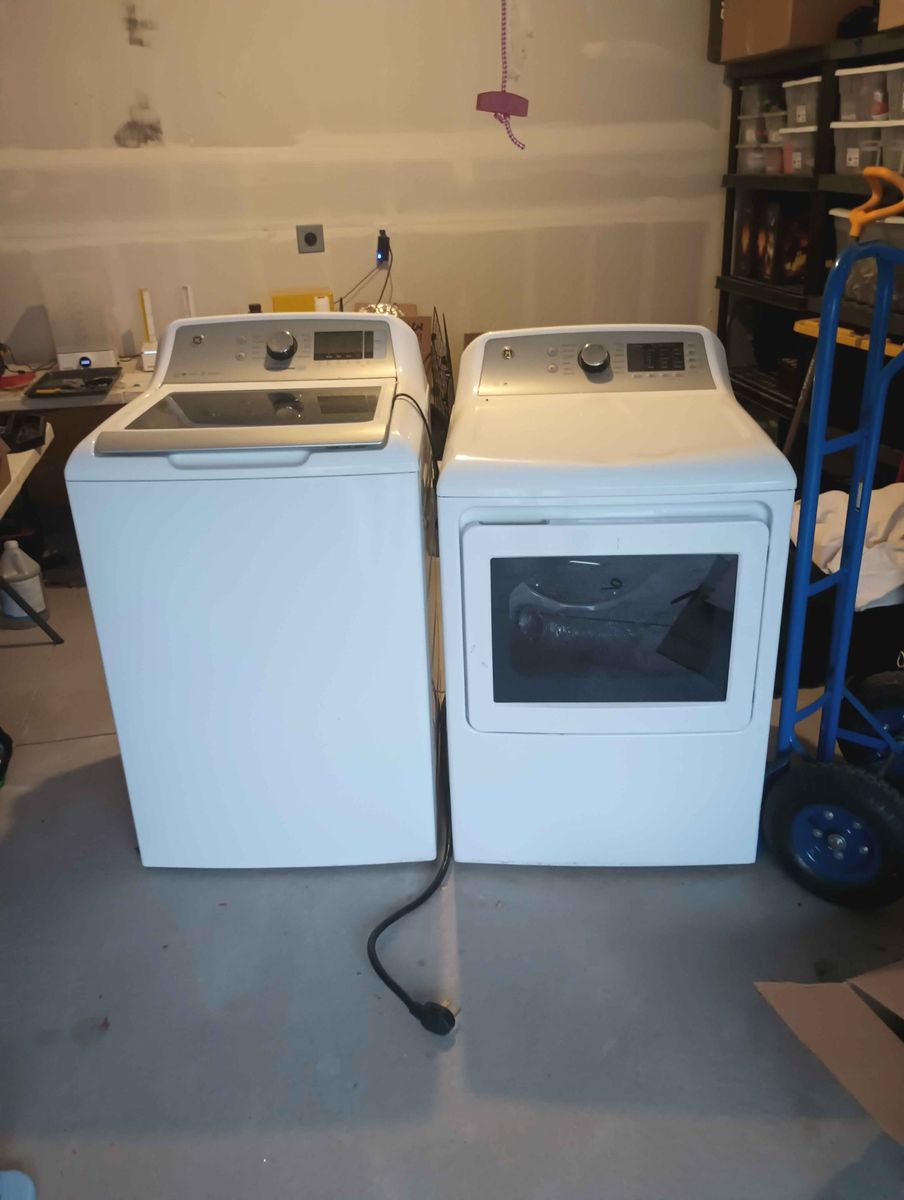 GE/Maytag washer and dryer set