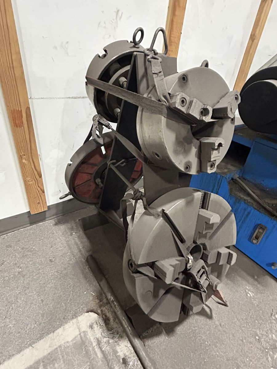 Main image 3