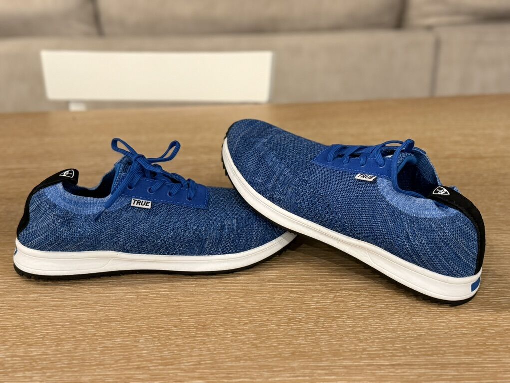 True Linkswear Lux Knit Blue Top Golf 10.5 Shoes