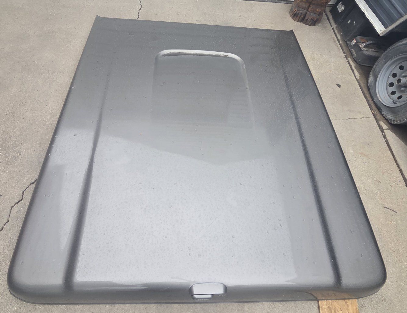 A.R.E. Gray Truck Shell / Topper