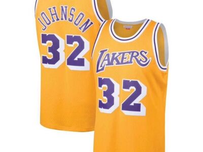 Magic Johnson #32 | L & XL | LA Lakers Jerseys