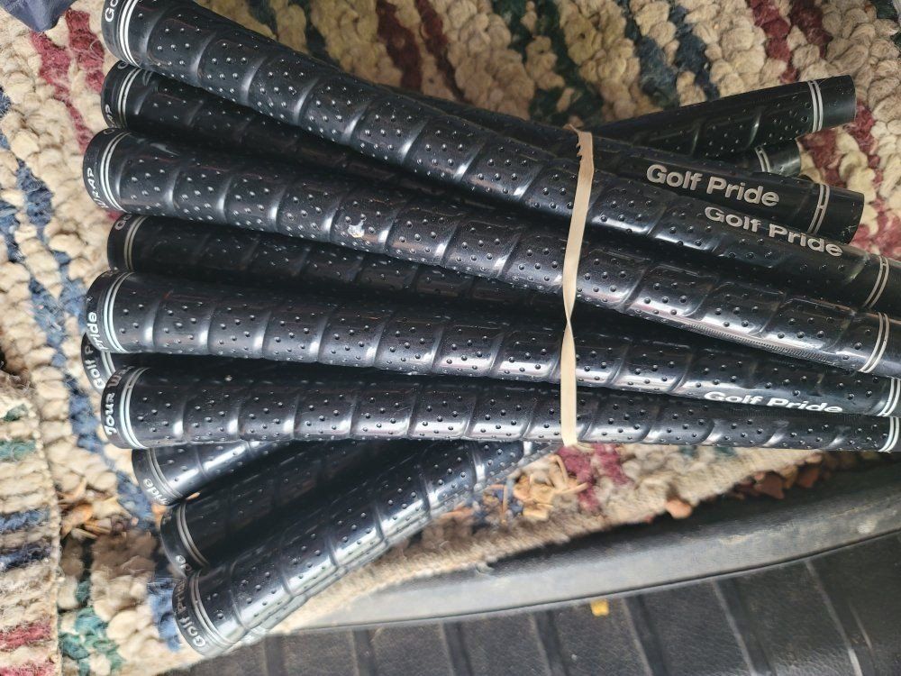 17 Golf Pride Midsize Tour Wrap Grips