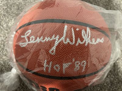 Lenny Wilkens Signed Wilson NBA HOF 89 Basketball Autograph Tristar Authentic