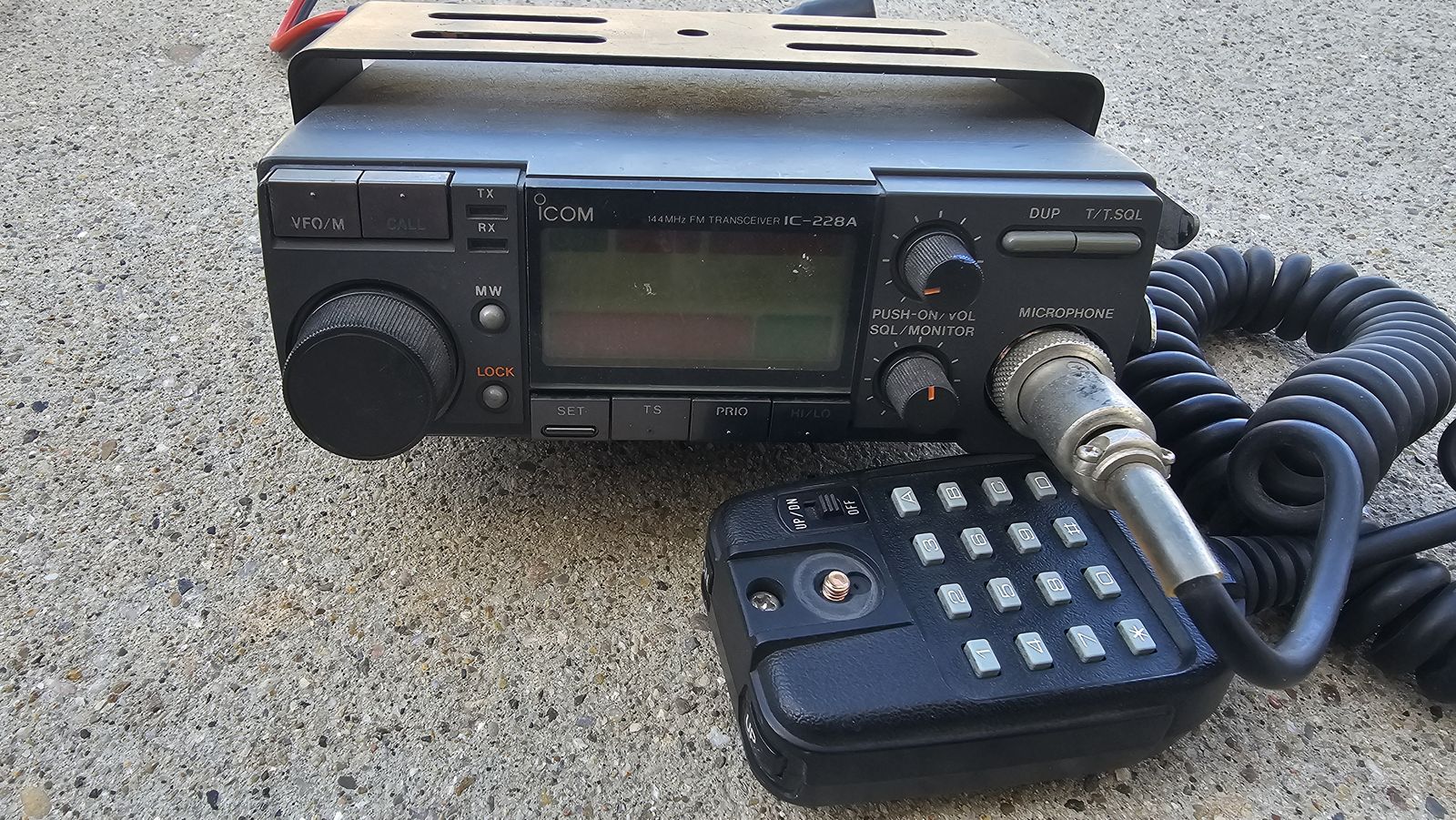 Icom IC-228A transceiver
