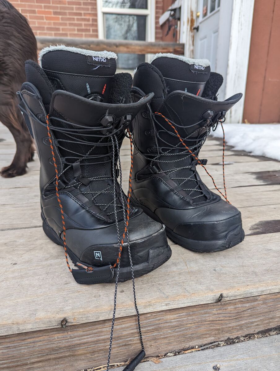 2025 Nitro Crown TLS Snowboard Boots Size 9