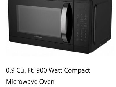 Absocold AM090HB 0.9 Cu. Ft. 900W Compact Countertop Microwave Oven - Black