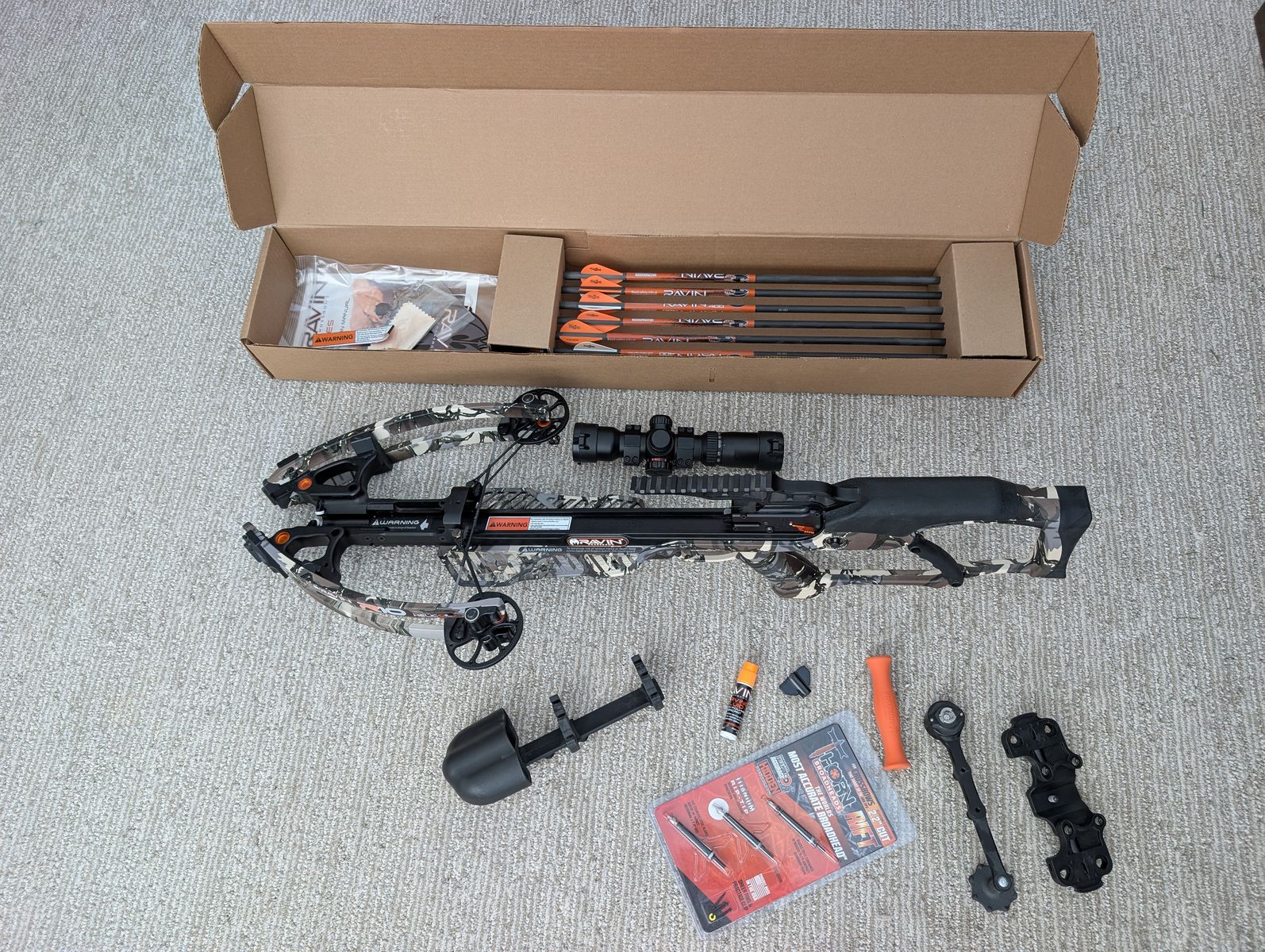 Ravin R10 Crossbow – Complete Package – Excellent Condition