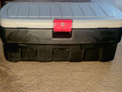 Rubbermaid 48 Gallon Action Packer Indoor & Outdoor Storage Box