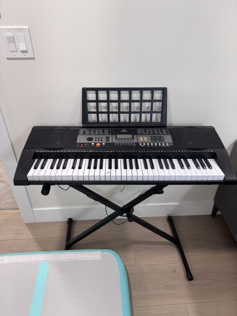 Mu Star Electronic keyboard