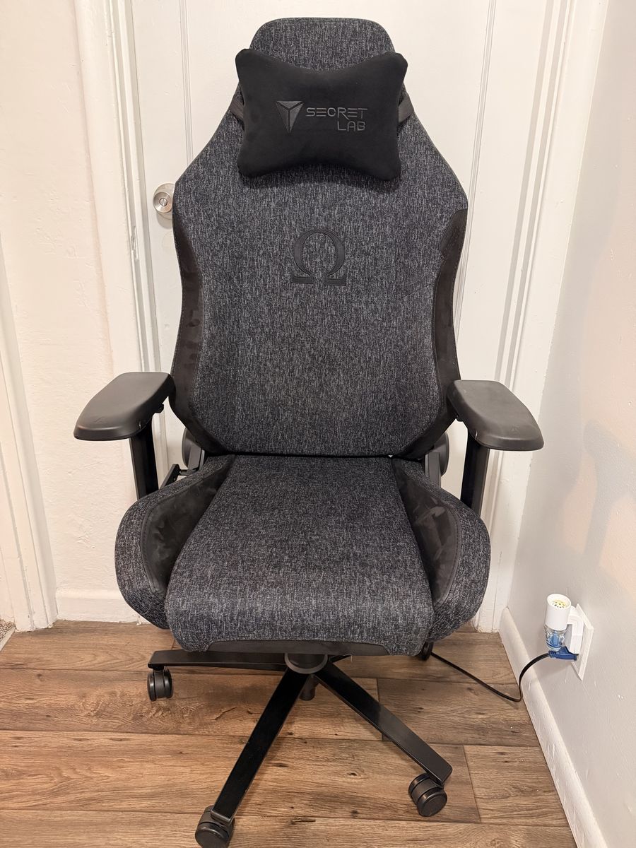 Secretlab OMEGA Gaming Chair - Black/Grey Fabric, Ergonomic Adjustable Recliner