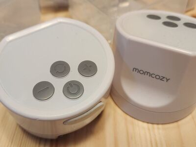 Momcozy Breast pump