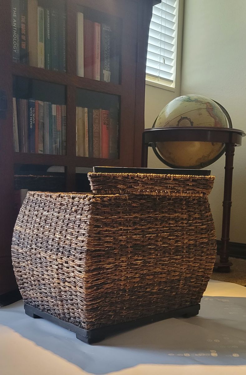 Fashionable, Handmade, Decorative Wicker Storage Basket & Matching Top