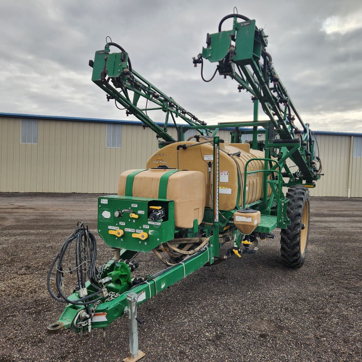 Great Plains TSF-1060 sprayer