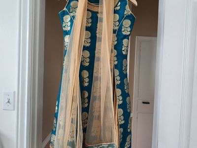 Girl's dress