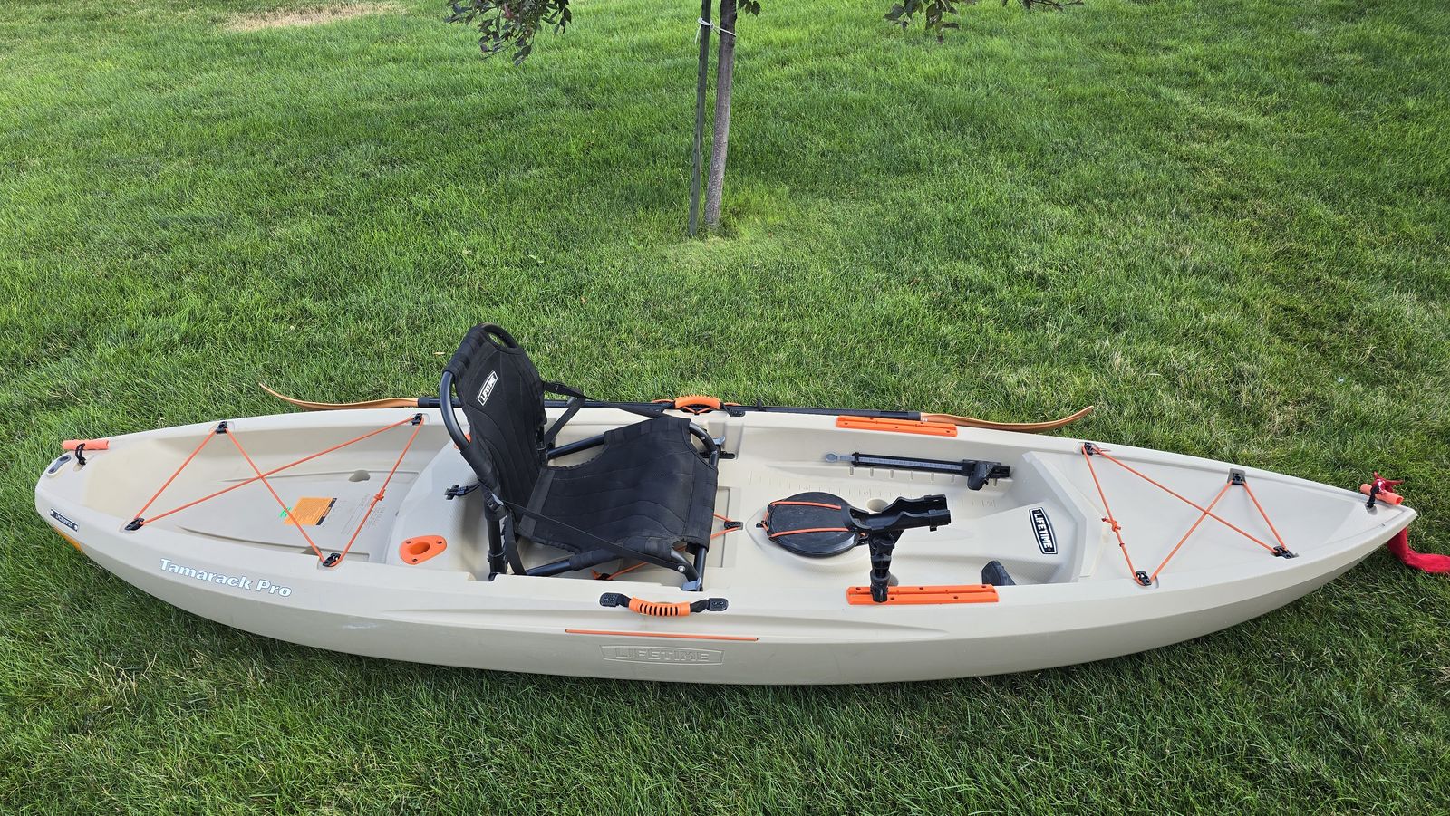 Lifetime Tamarack Pro Fishing Kayak