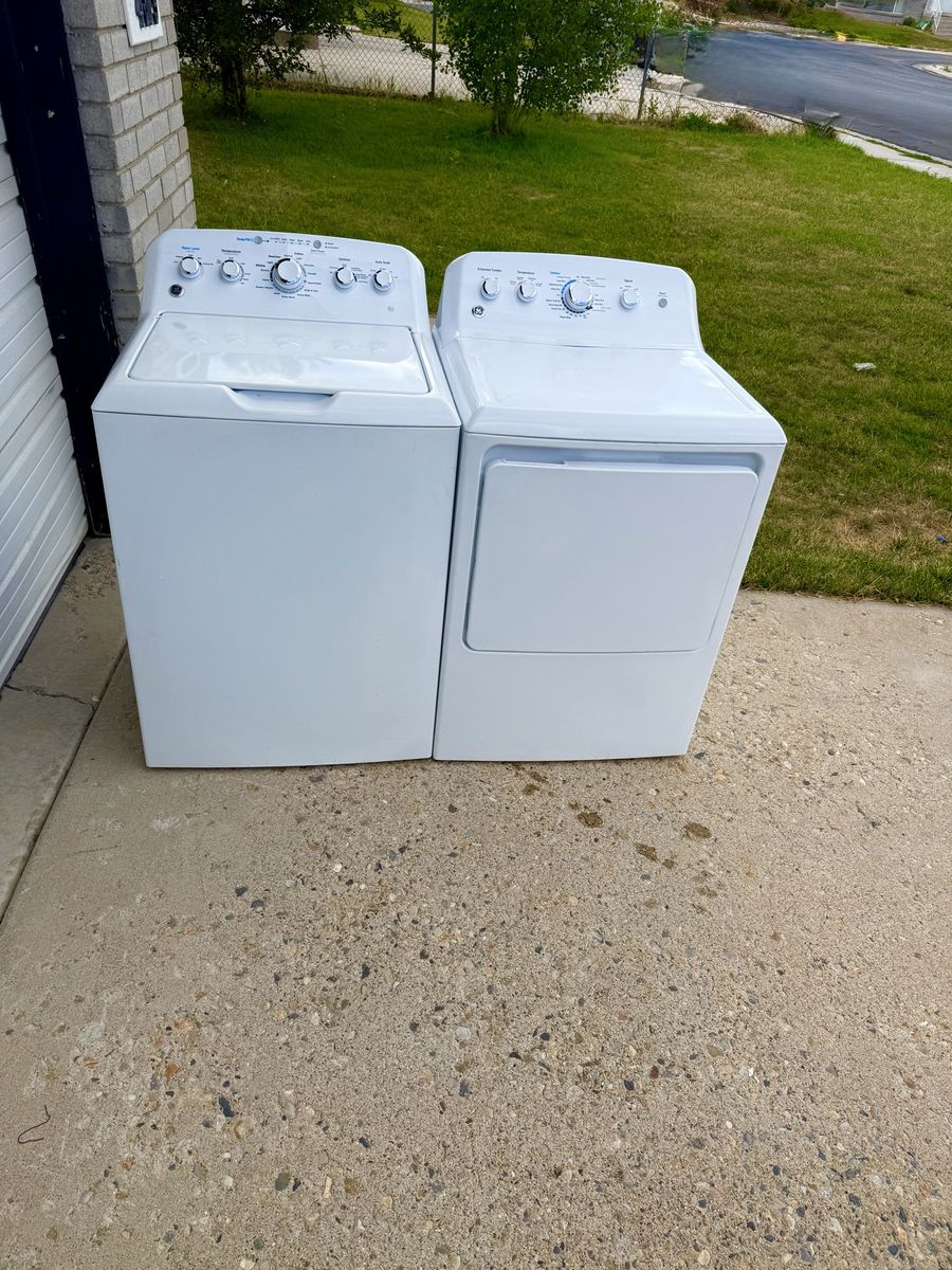 Ge washer and electric dryer