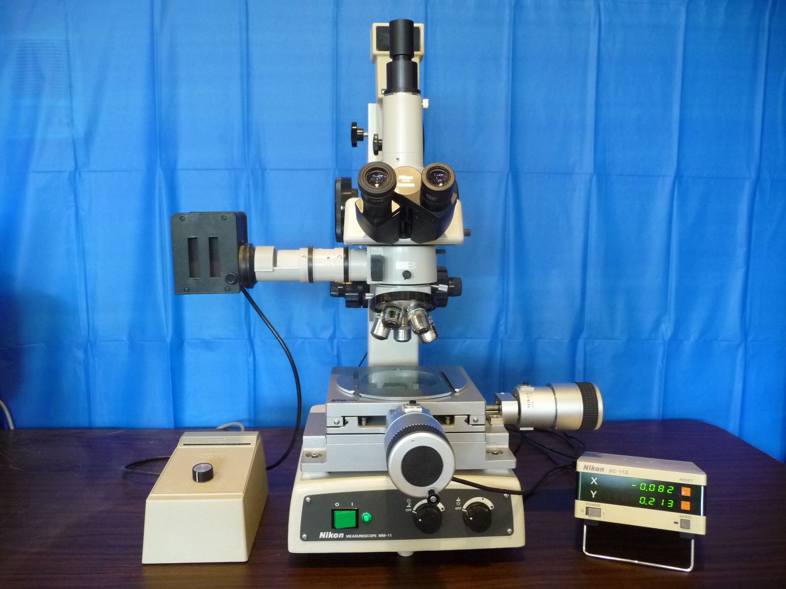 Nikon Microscope for Toolmakers or Laboratories