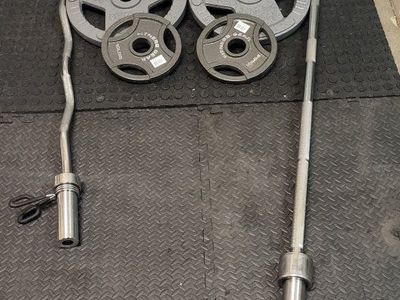 weights 110 pounds