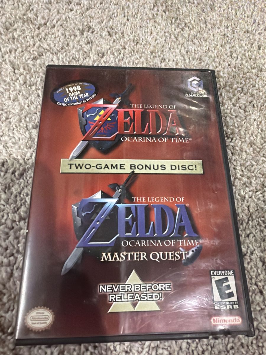 The Legend of Zelda: Ocarina of Time / Master Quest Two-Game Bonus Disc - Nintendo GameCube