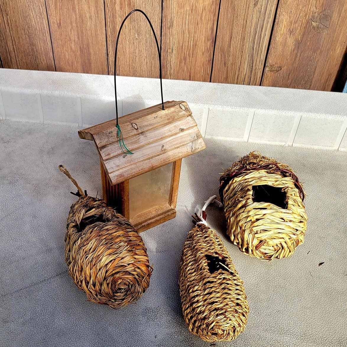 Bird Feeder + 3 birdhomes