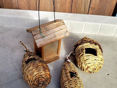 Bird Feeder + 3 birdhomes