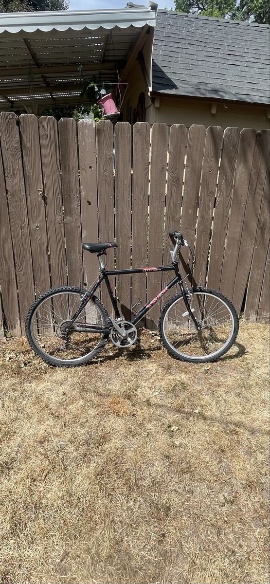 Trek 800 Sport XL mountain bike