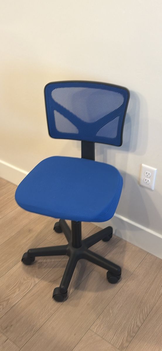 Pair of Kids Desk Chairs - Blue & Pink Mesh Back Swivel Task Chairs - Adjustable Height