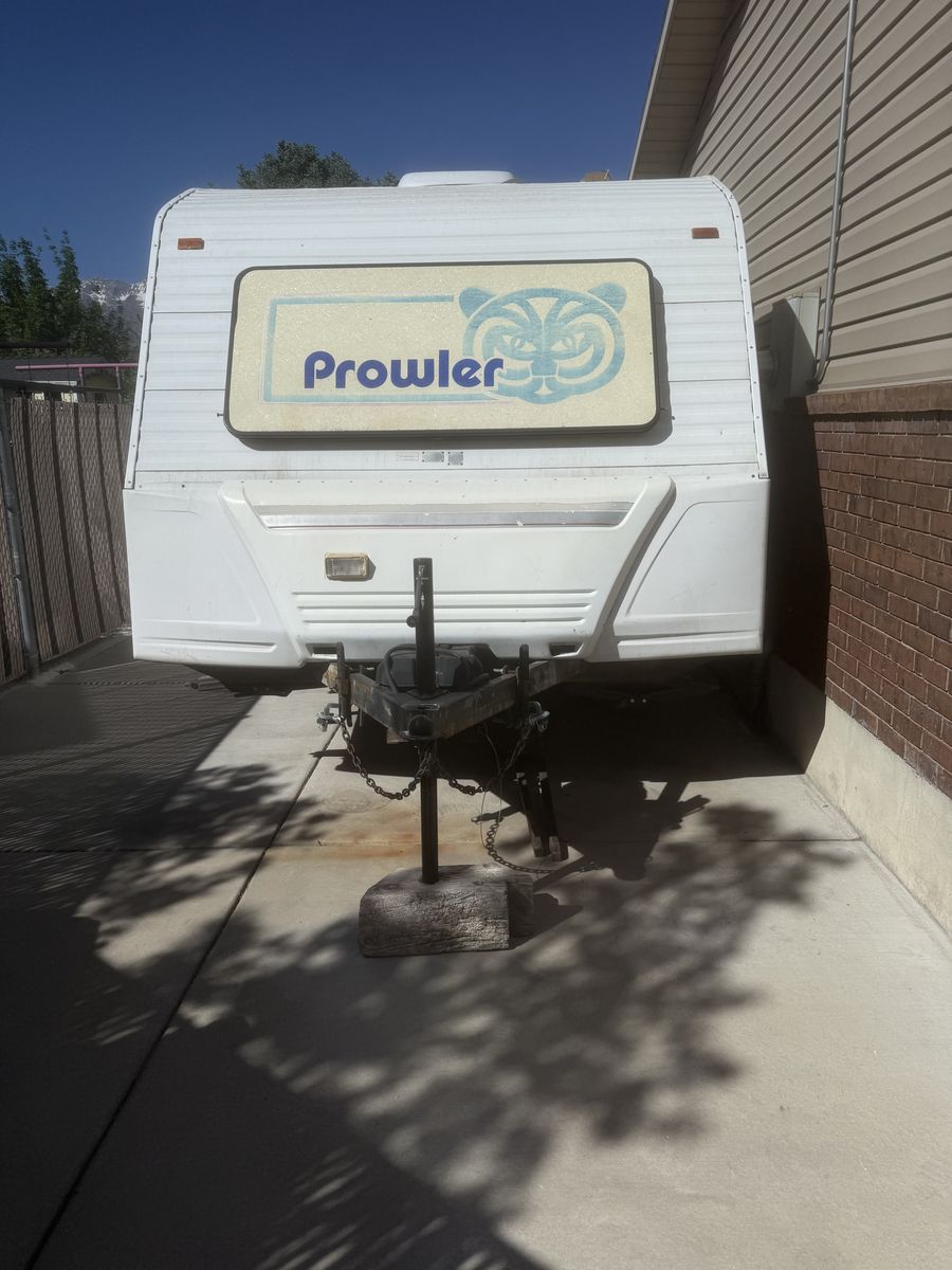 1995 Prowler Camping Trailer
