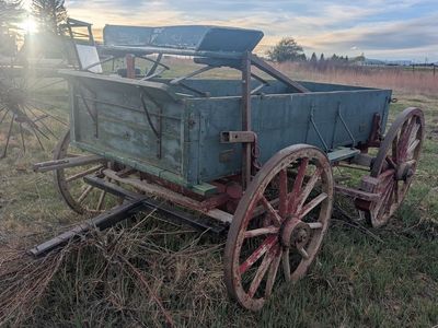 Antique wagon