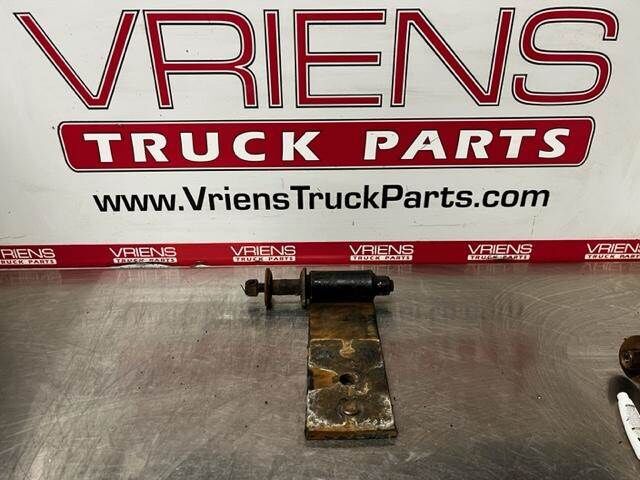 Kenworth Bracket