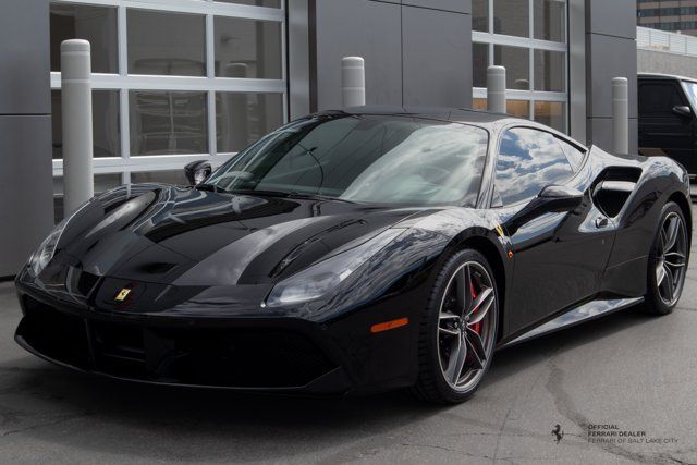 2016 Ferrari 488 GTB Base