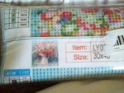 Brand New Diamond Art Kit 30x40cm "Flower Vase" LY0304