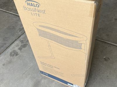 New Halo Bassinest LITE