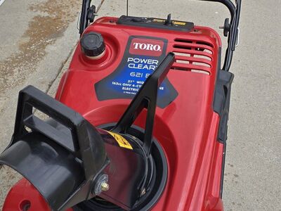 Toro PowerClear 621E 4 Stroke Snow Thrower *CLEAN*