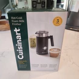Brand New Cuisinart Hot/Cold Foam Milk Frother