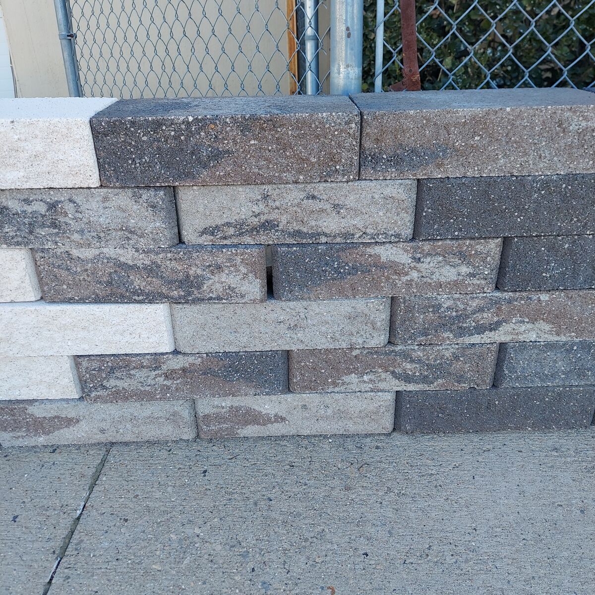 DURANGO RETAINING WALL BLOCKS 6x4x16