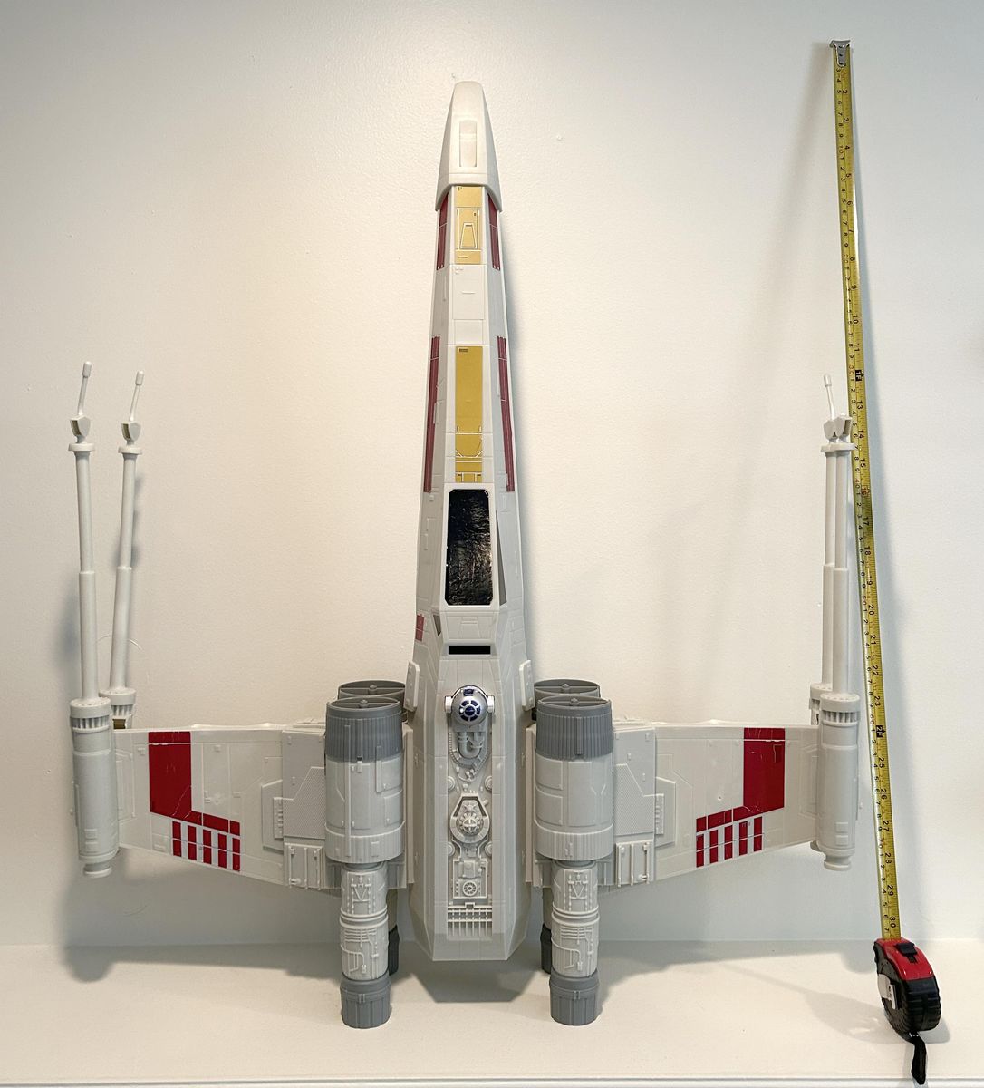 Hasbro Star Wars Giant X-Wing Fighter Ship