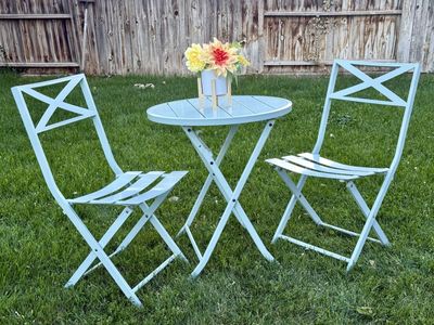 Table and chairs patio set