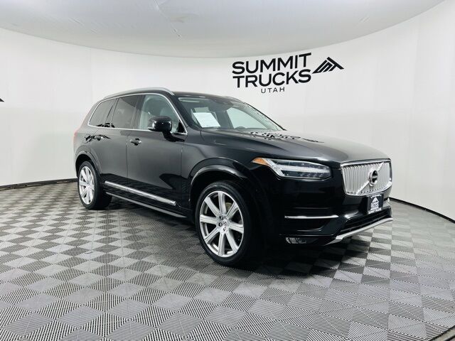 2019 Volvo XC90 T6 Inscription
