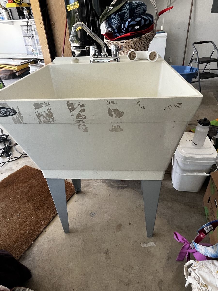 Main image 3
