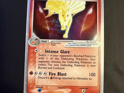 Ninetales ex Pokemon card