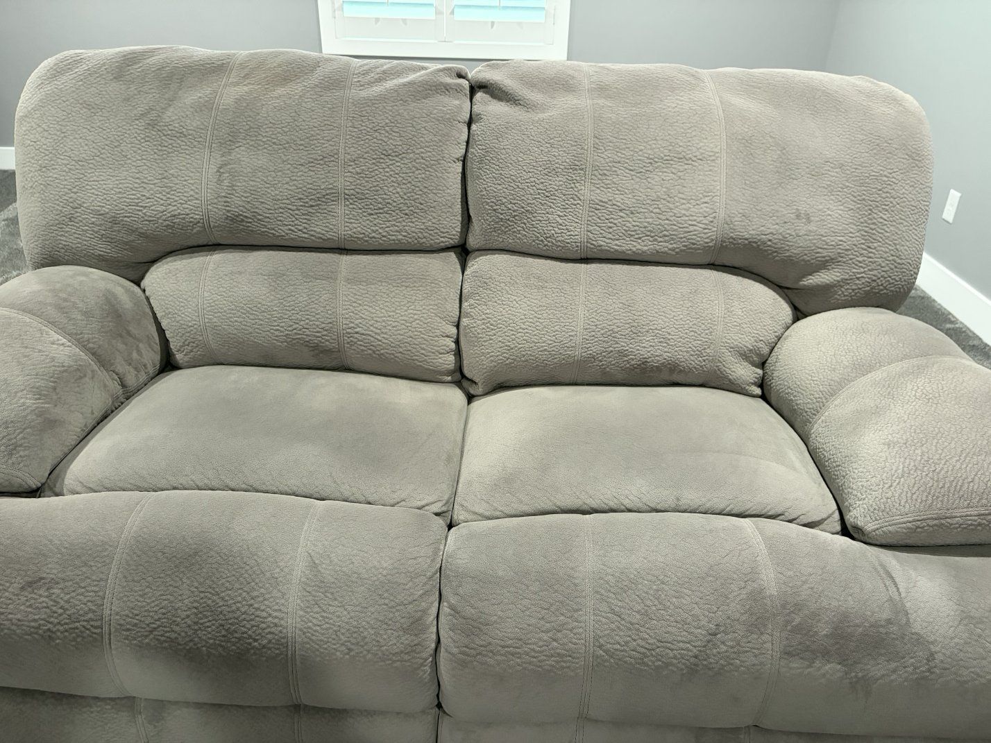 Main image 7