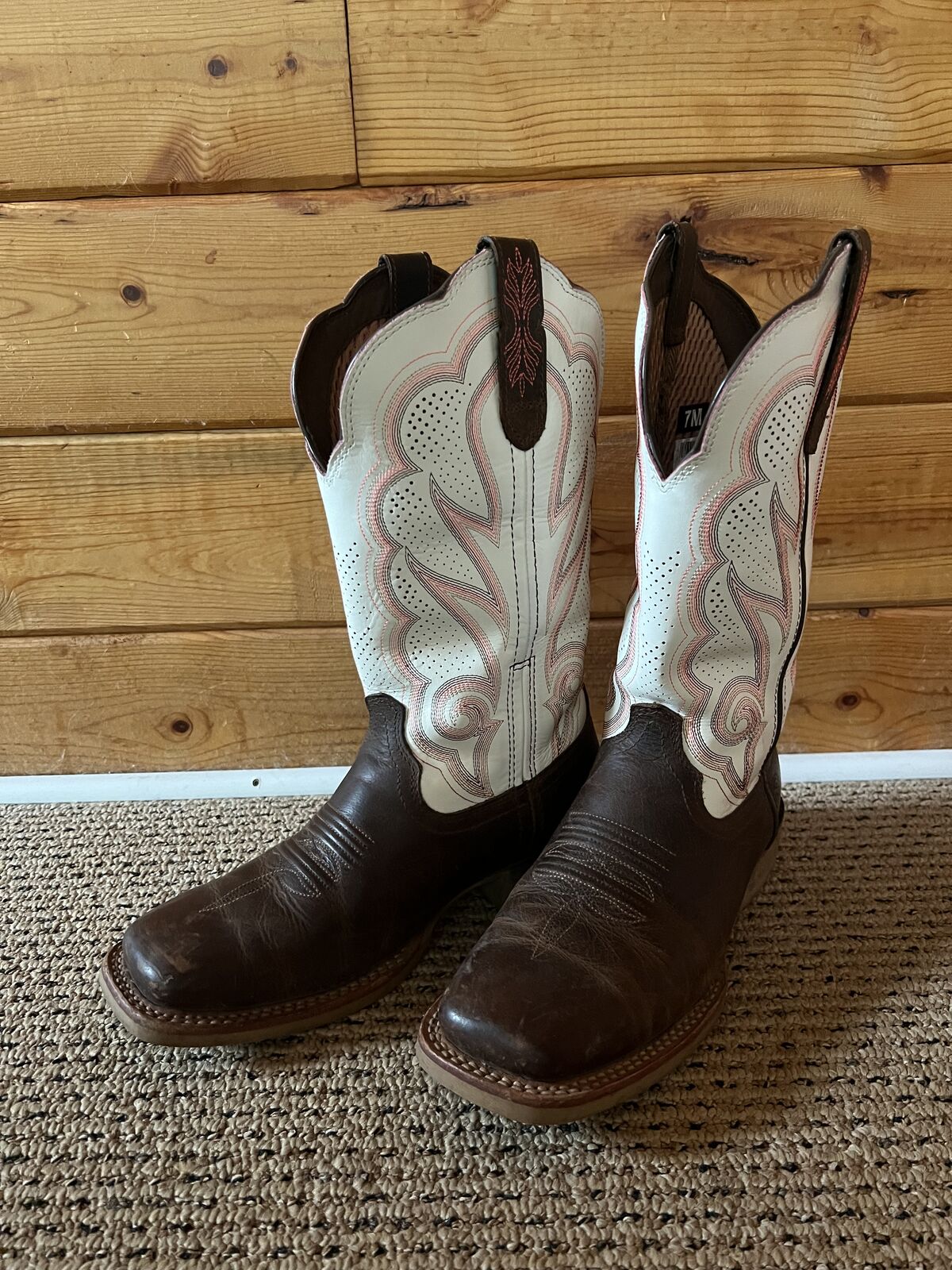 Durango Women's size 7 western boots like new
