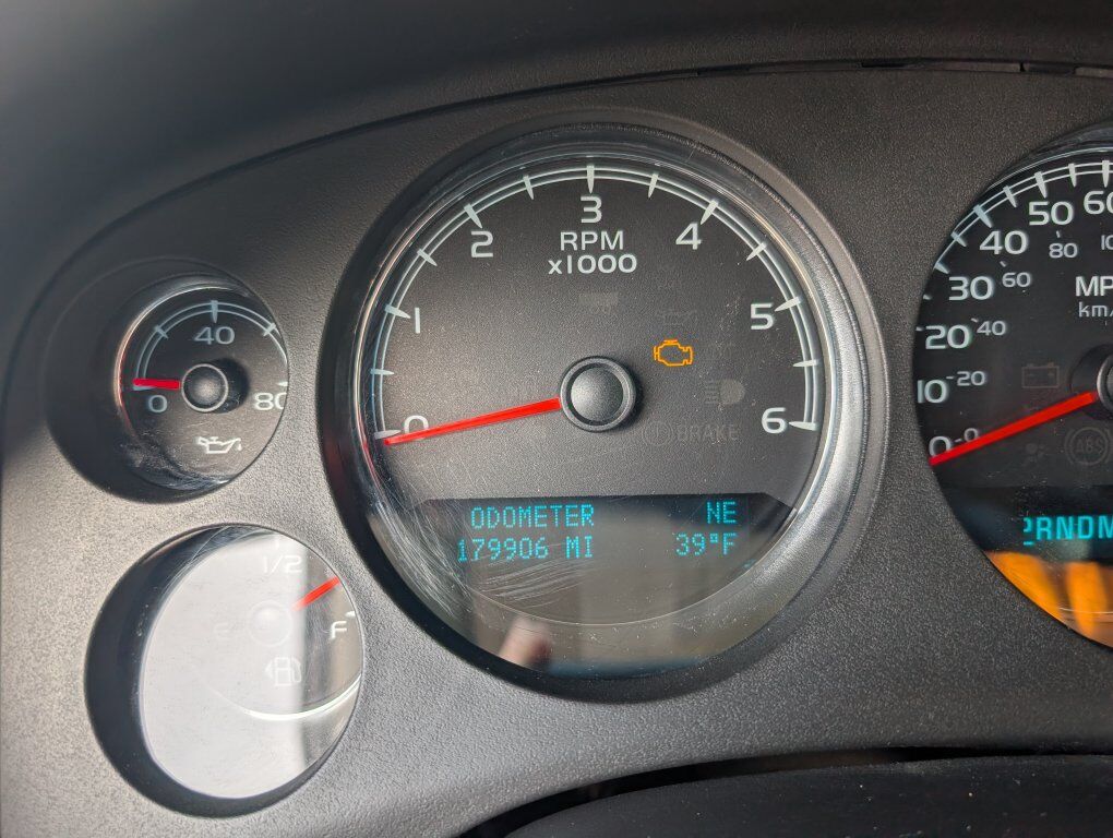 2012 CHEVROLET SUBURBAN