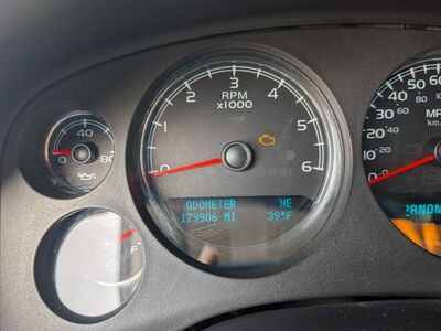 2012 CHEVROLET SUBURBAN