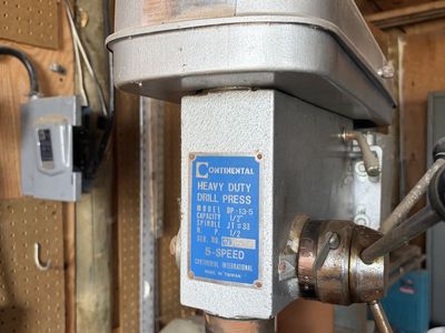 Drill Press (heavy duty 5 speed)