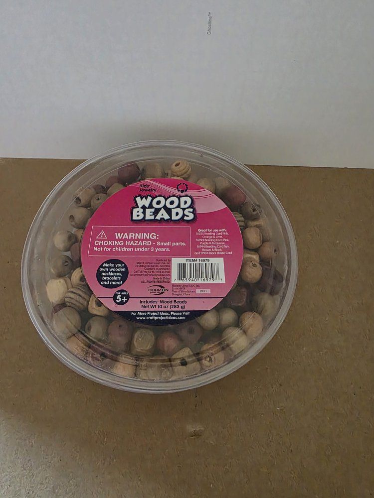 Wooden beads
Arts & Crafts
Preschool / Homeschool / Daycare