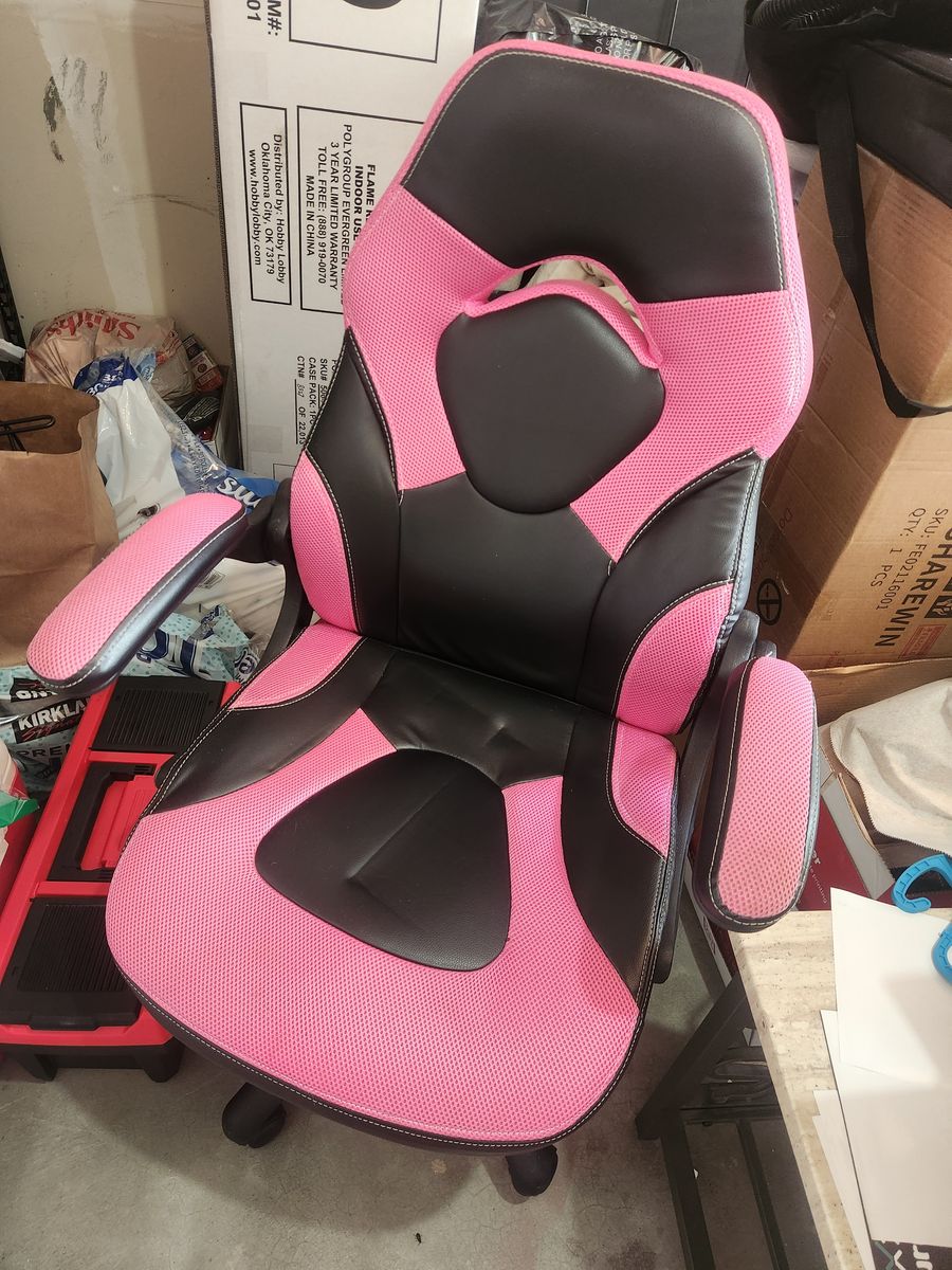 Gaming chair